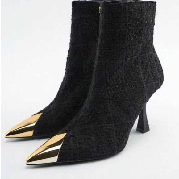 🔥last pair🔥NWT Zara Tweed Boots with Gold Detail - Picture 6 of 9